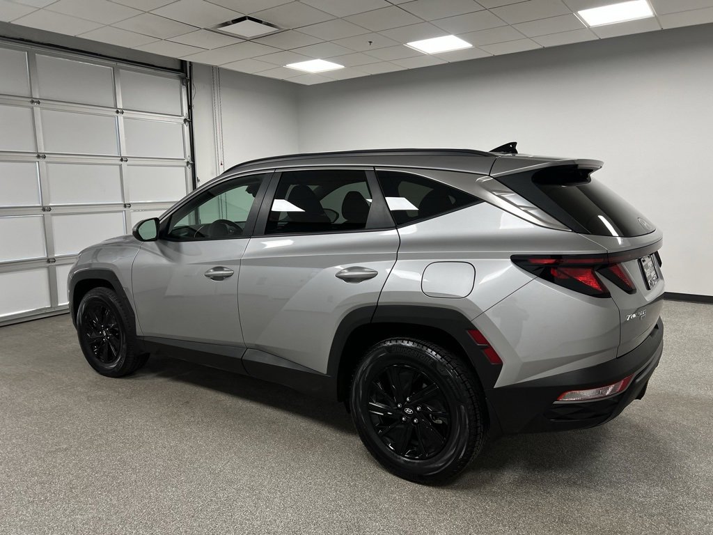 Used 2024 Hyundai Tucson Blue image 8