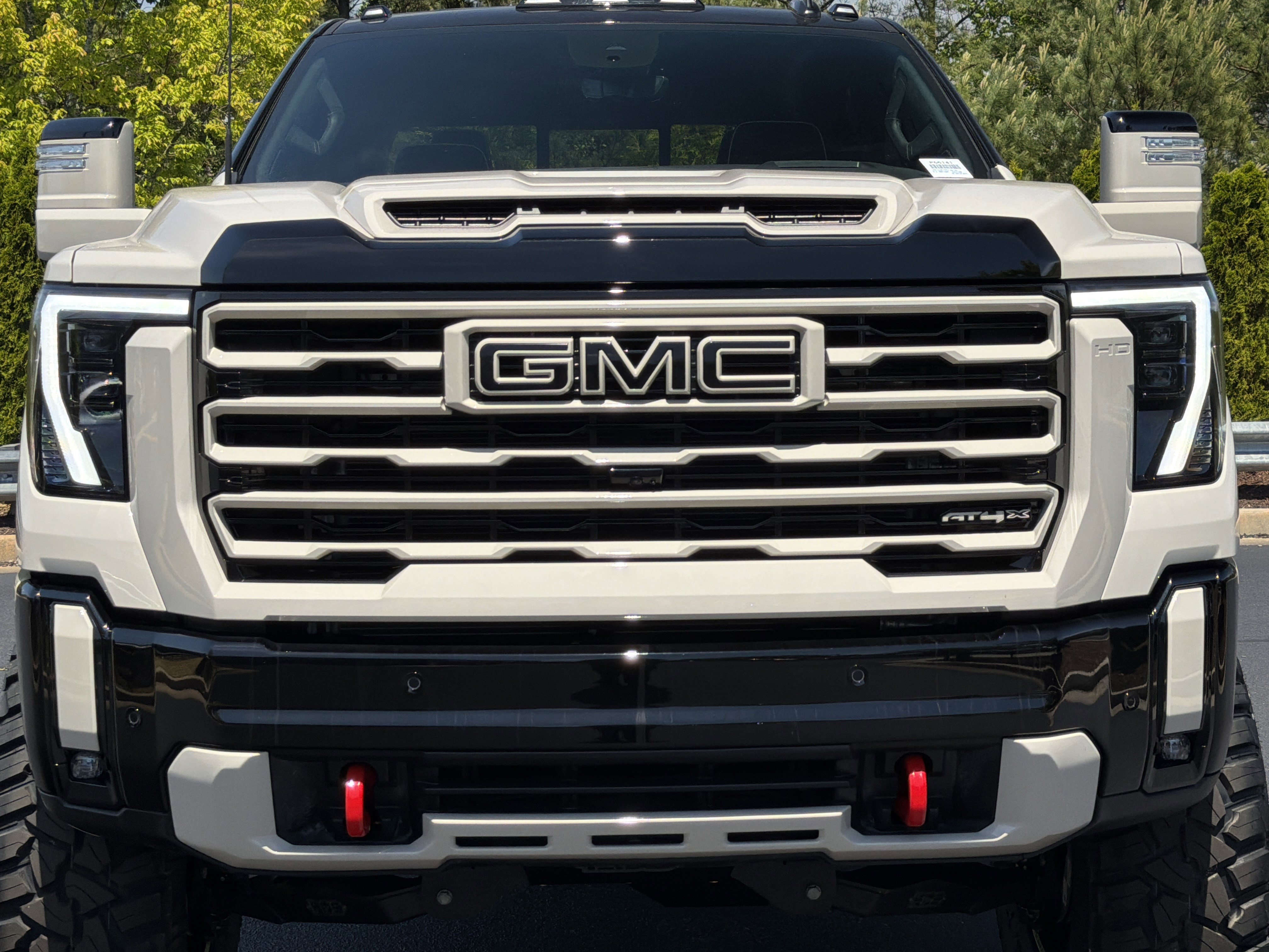 Used 2026 GMC Sierra 2500 AT4X w/ LPO, Black Badging Package AWD/4WD image 19
