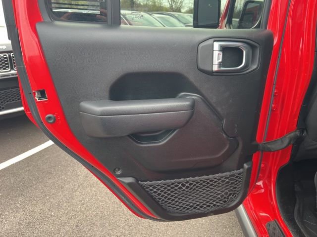 Used 2022 Jeep Gladiator Willys image 20