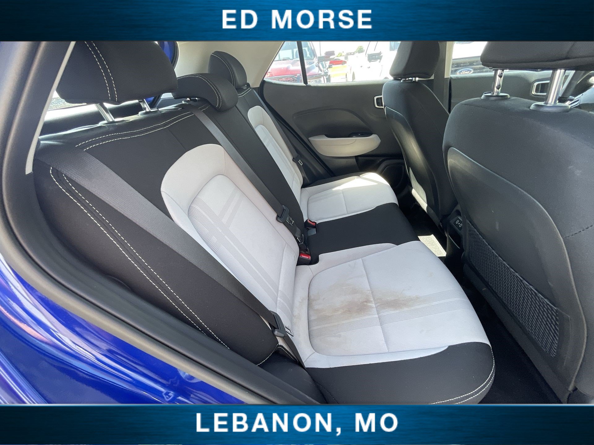 Used 2025 Hyundai Venue SEL FWD image 25
