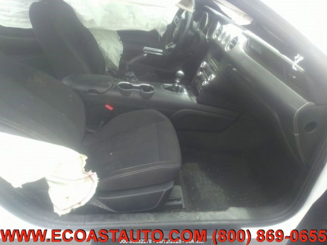 Used 2018 Ford Mustang Premium w/ Ecoboost Performance Package image 10