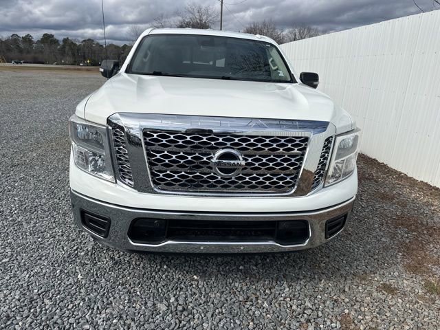 Used 2018 Nissan Titan SV w/ SV Convenience Package image 8