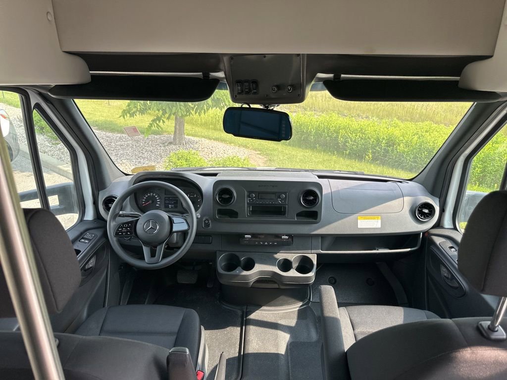Used 2022 Mercedes-Benz Sprinter 3500 image 58