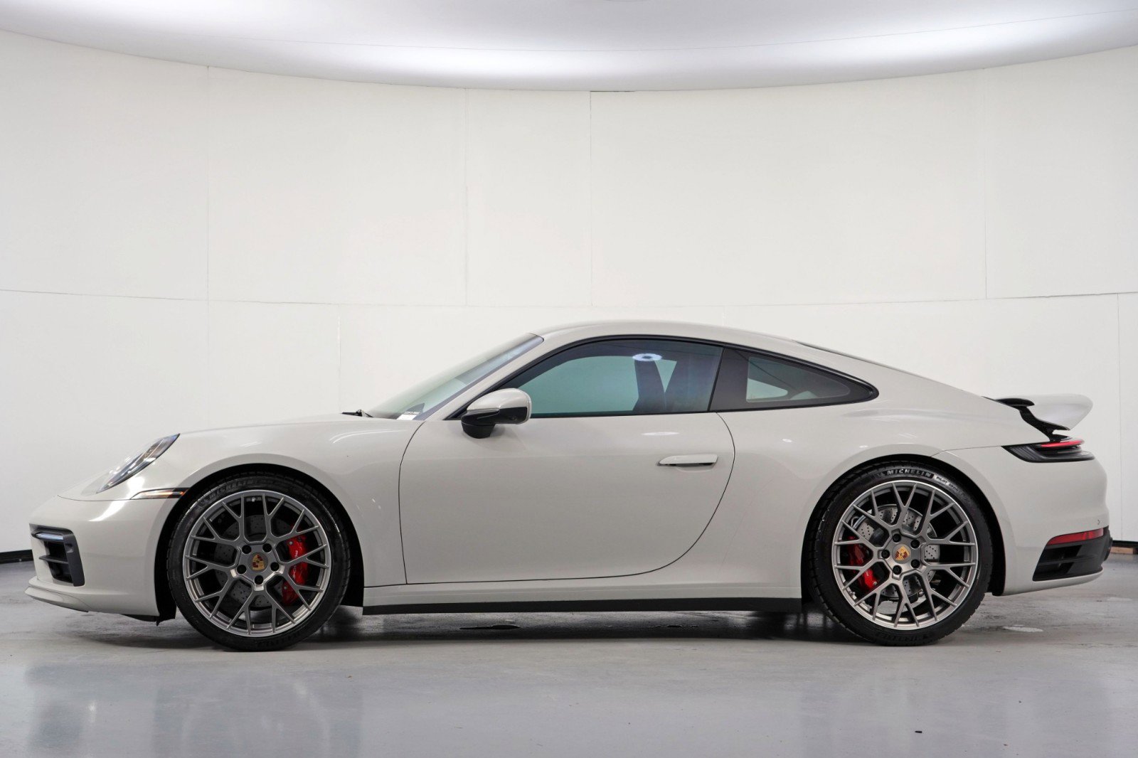 Used 2022 Porsche 911 Carrera S w/ Sport Package RWD image 9