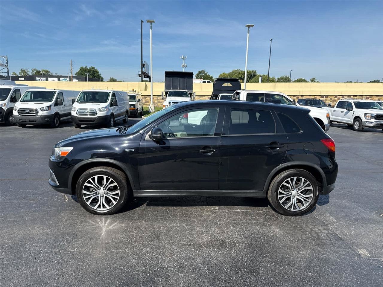 Used 2017 Mitsubishi Outlander Sport ES FWD image 5
