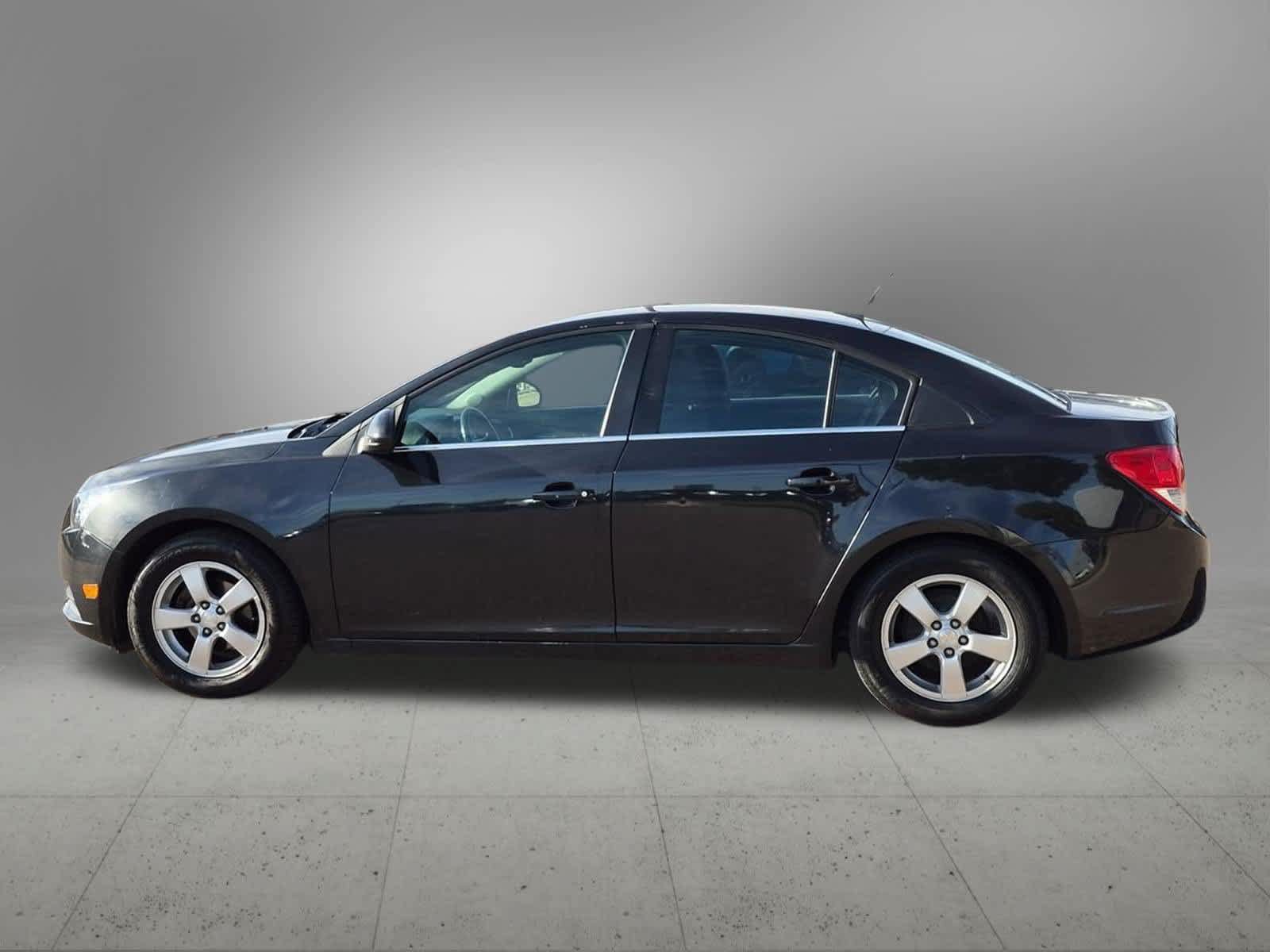 Used 2014 Chevrolet Cruze LT FWD image 3