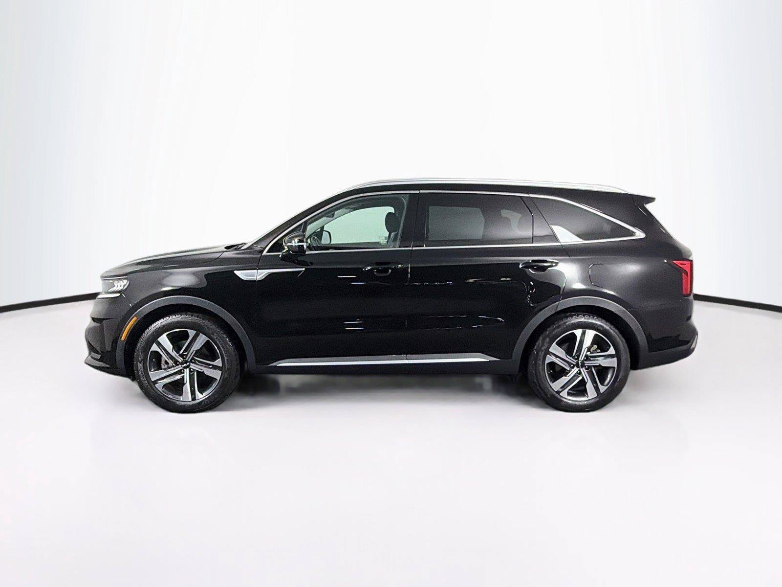 Used 2023 Kia Sorento EX w/ Panoramic Sunroof Package AWD/4WD image 8