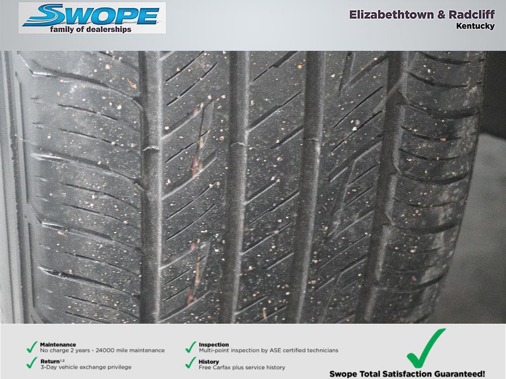 Used 2025 Nissan Pathfinder SL image 31