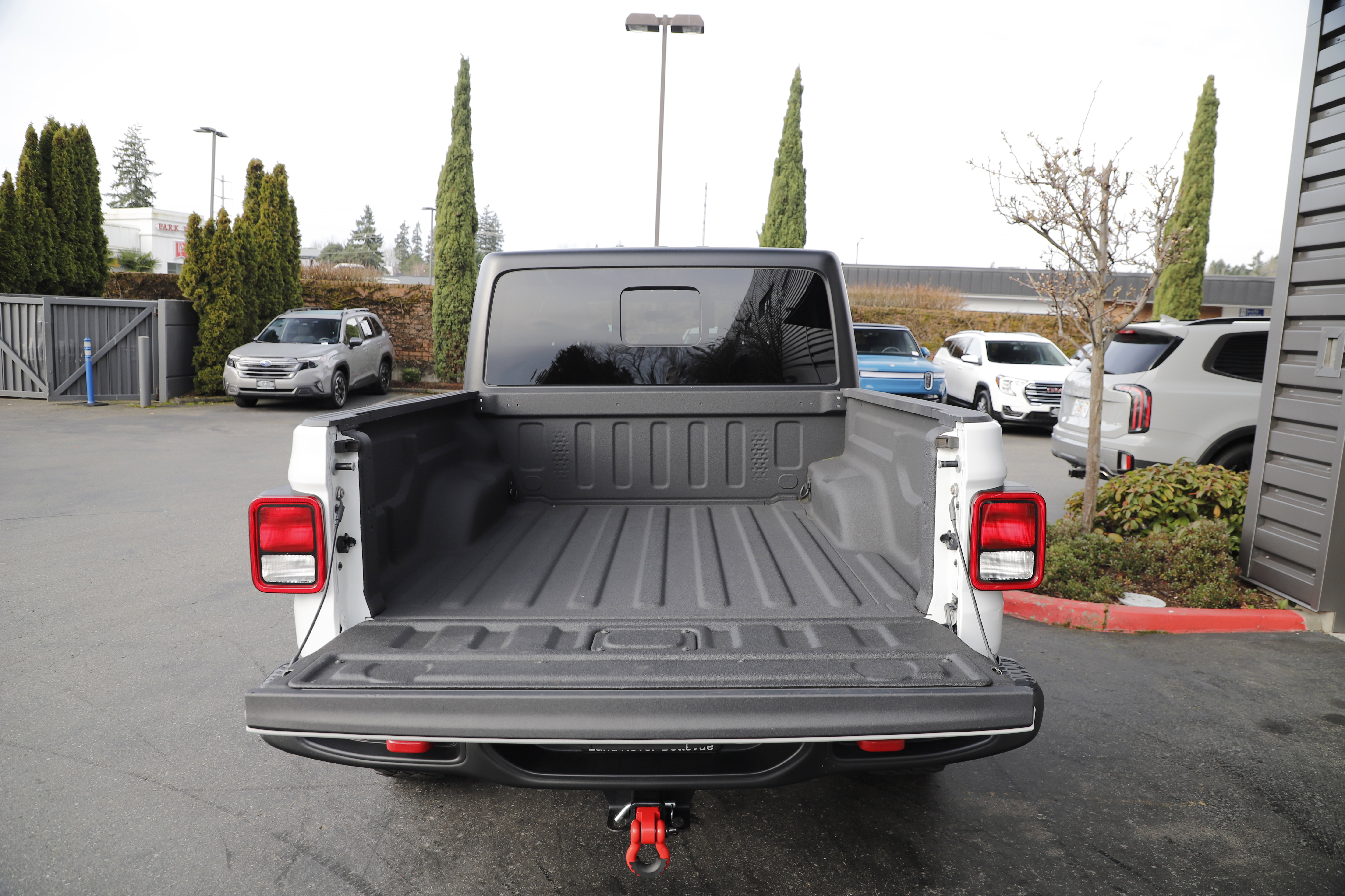 Used 2022 Jeep Gladiator Rubicon w/ Cold Weather Group image 15