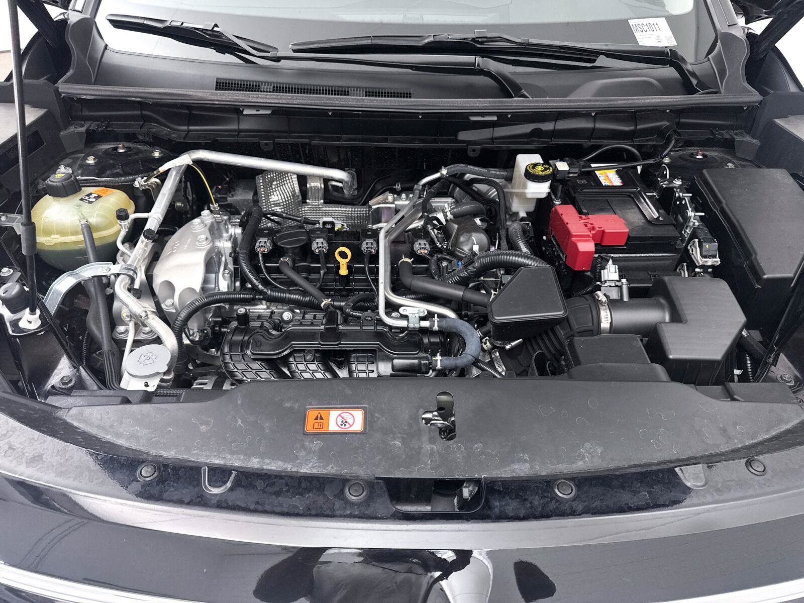 Used 2025 Mitsubishi Outlander SE FWD image 10