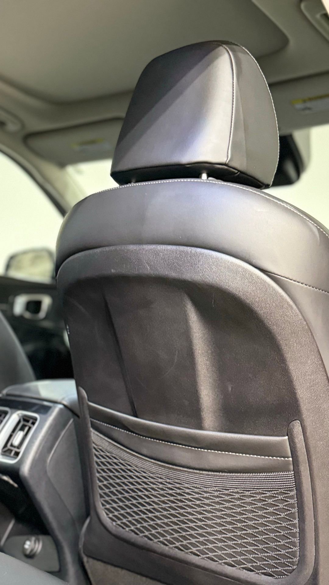 Used 2024 Kia Sorento S w/ Panoramic Sunroof Package image 80