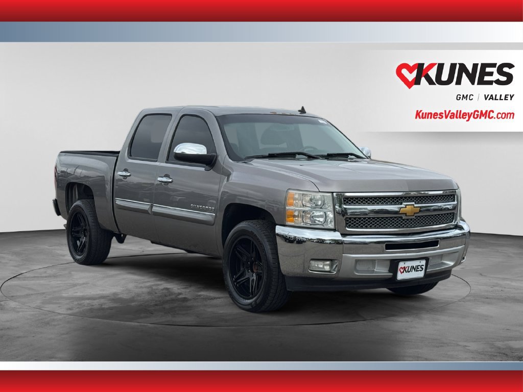 Used 2013 Chevrolet Silverado 1500 LT RWD image 1