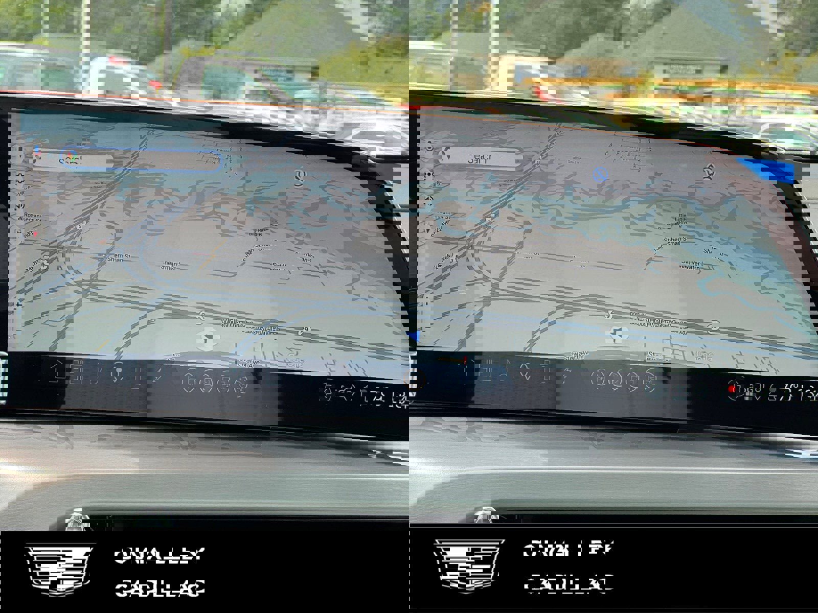 New 2026 Cadillac Vistiq Luxury w/ LPO, Floor Liner Package image 16