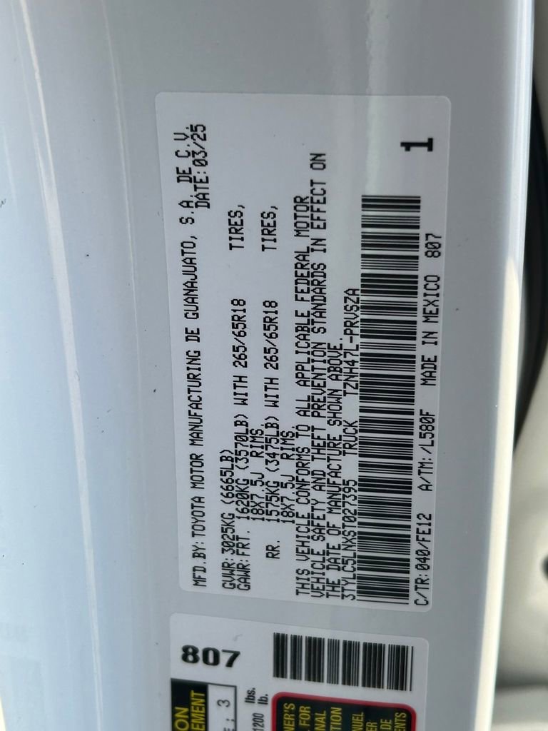 Certified 2025 Toyota Tacoma TRD Sport image 28