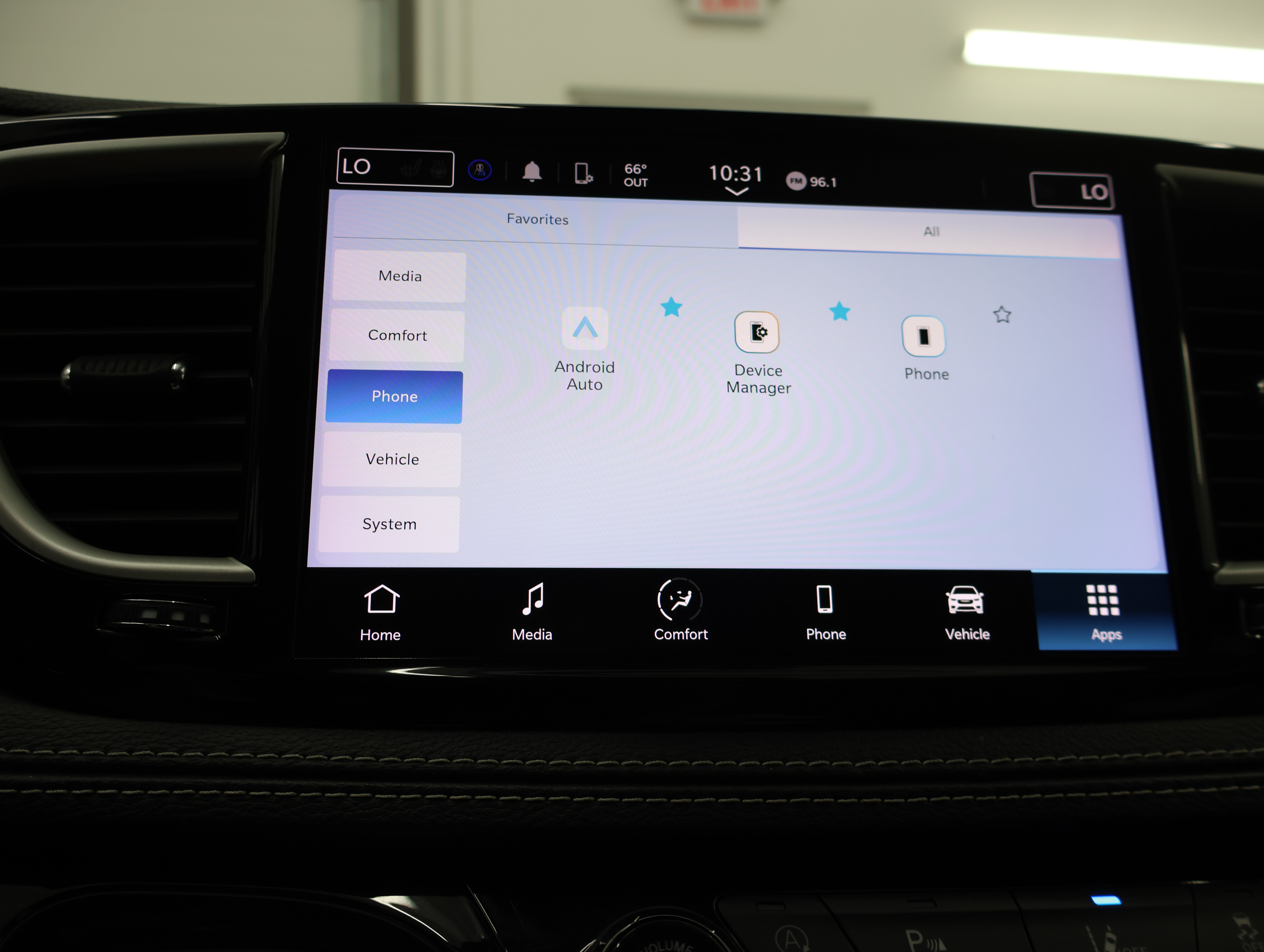 Used 2024 Chrysler Pacifica Touring-L FWD image 53