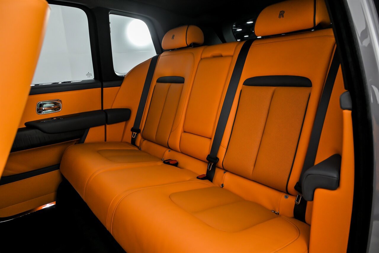 Used 2025 Rolls-Royce Cullinan image 24