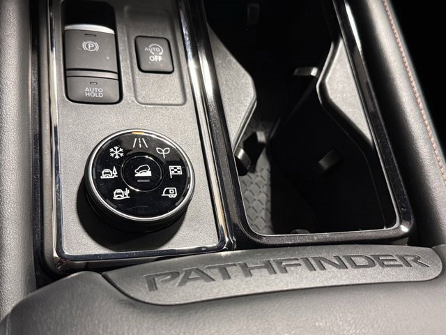 Used 2023 Nissan Pathfinder Rock Creek image 37