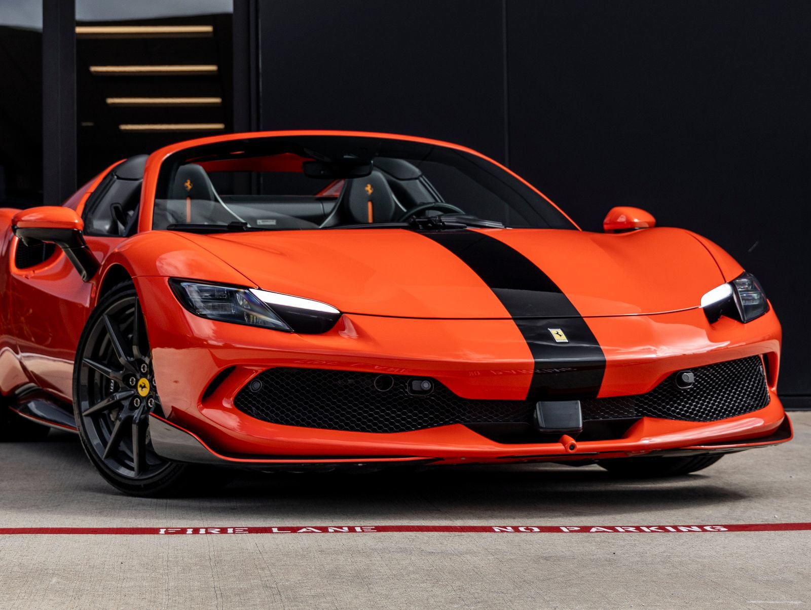Used 2024 Ferrari 296 GTS RWD image 5