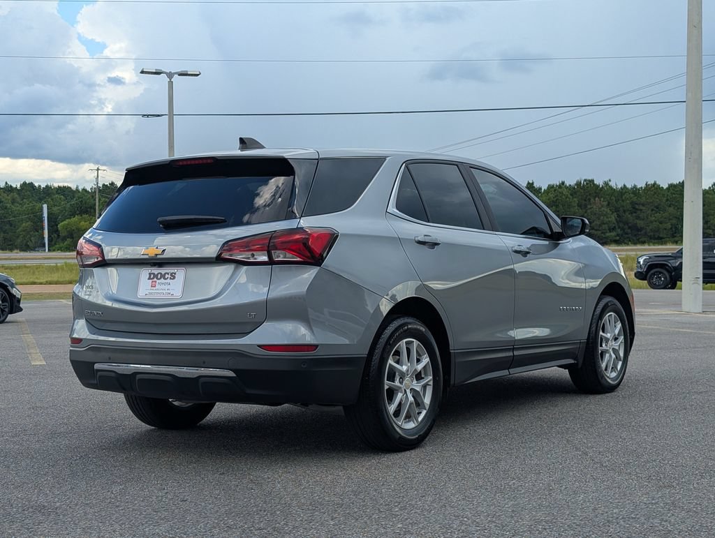 Used 2024 Chevrolet Equinox LT FWD image 5