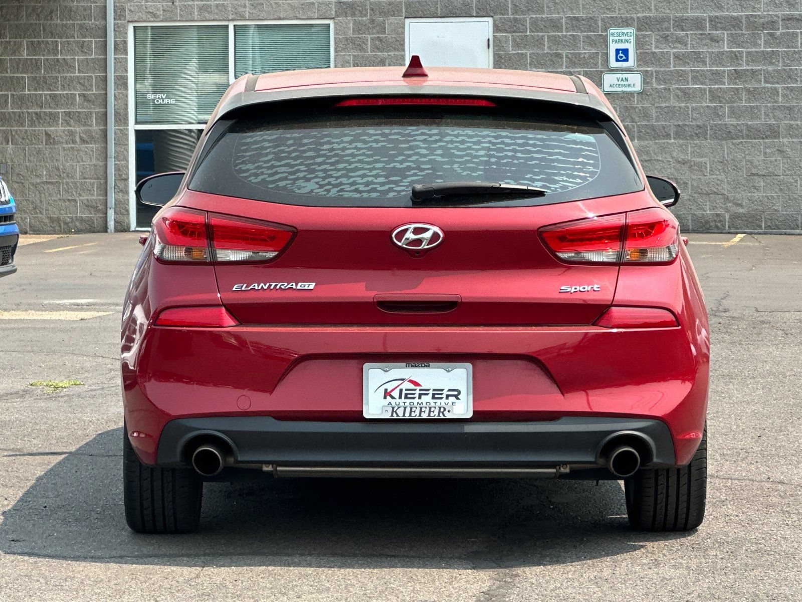 Used 2018 Hyundai Elantra GT Sport FWD image 5