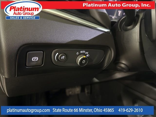 Used 2021 Buick Enclave Avenir w/ Avenir Technology Package image 22