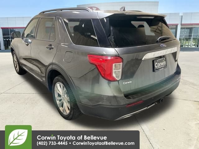 Used 2020 Ford Explorer XLT w/ Equipment Group 202A image 3