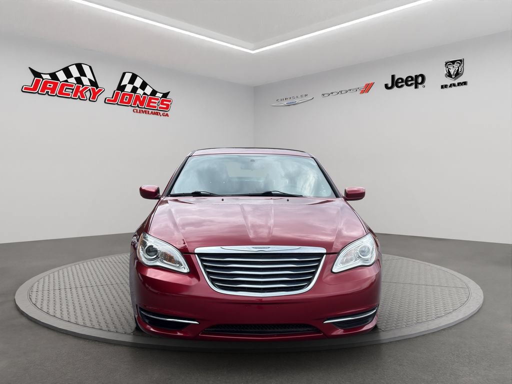 Used 2013 Chrysler 200 Touring FWD image 12