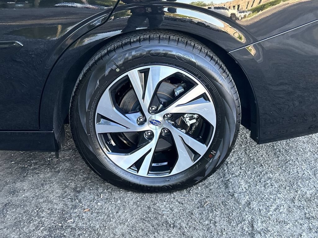 Certified 2025 Subaru Legacy Premium AWD/4WD image 11