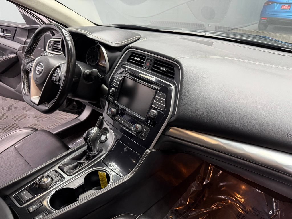 Used 2022 Nissan Maxima SV w/ Floor Mat Group FWD image 49