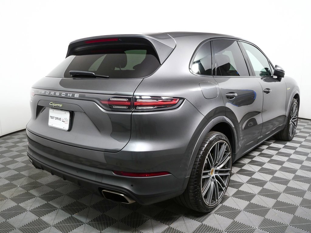 Used 2020 Porsche Cayenne E-Hybrid image 29