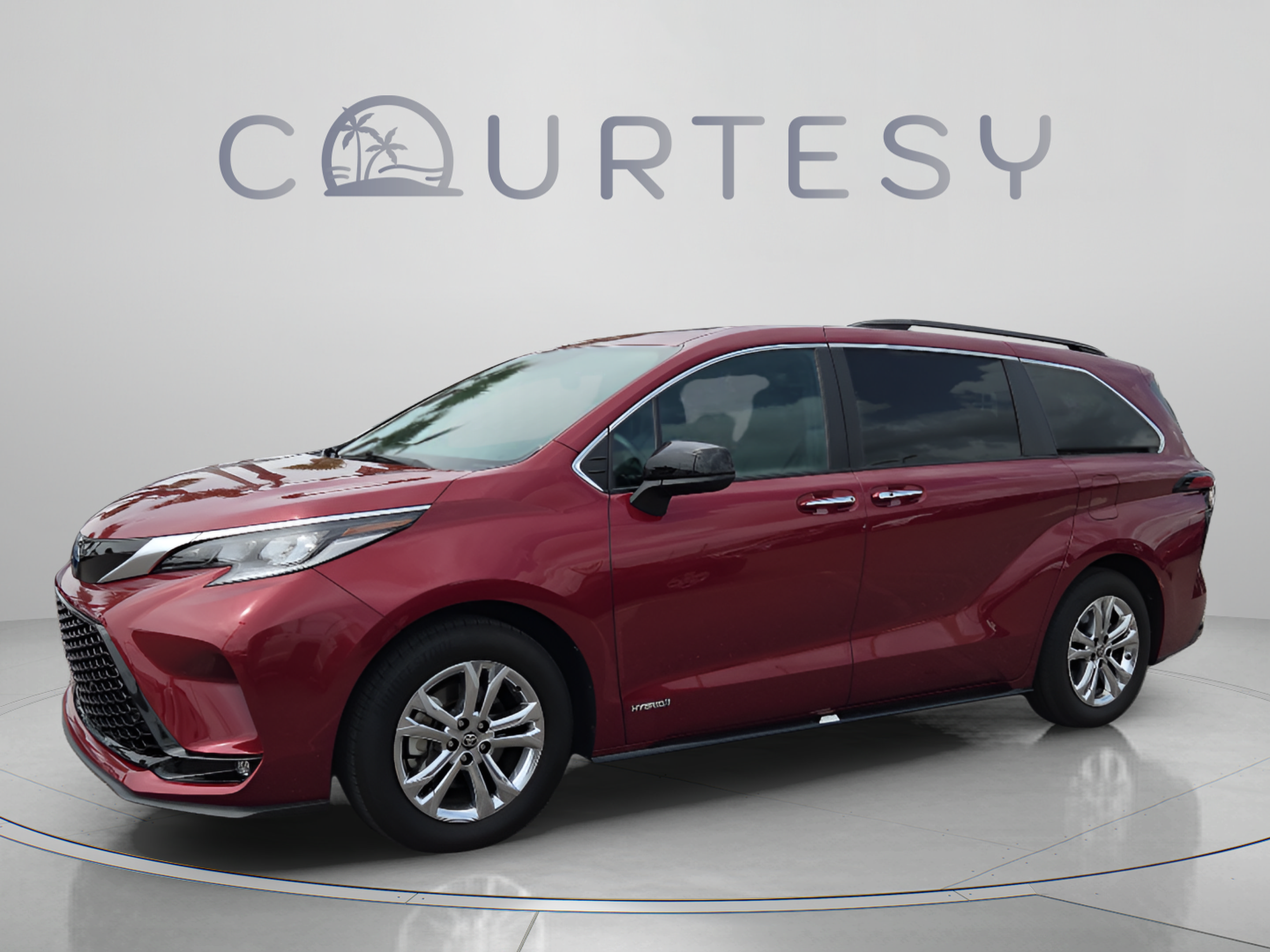 Certified 2021 Toyota Sienna XSE