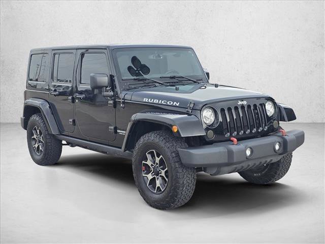 Used 2017 Jeep Wrangler Unlimited Rubicon w/ Connectivity Group AWD/4WD video 3