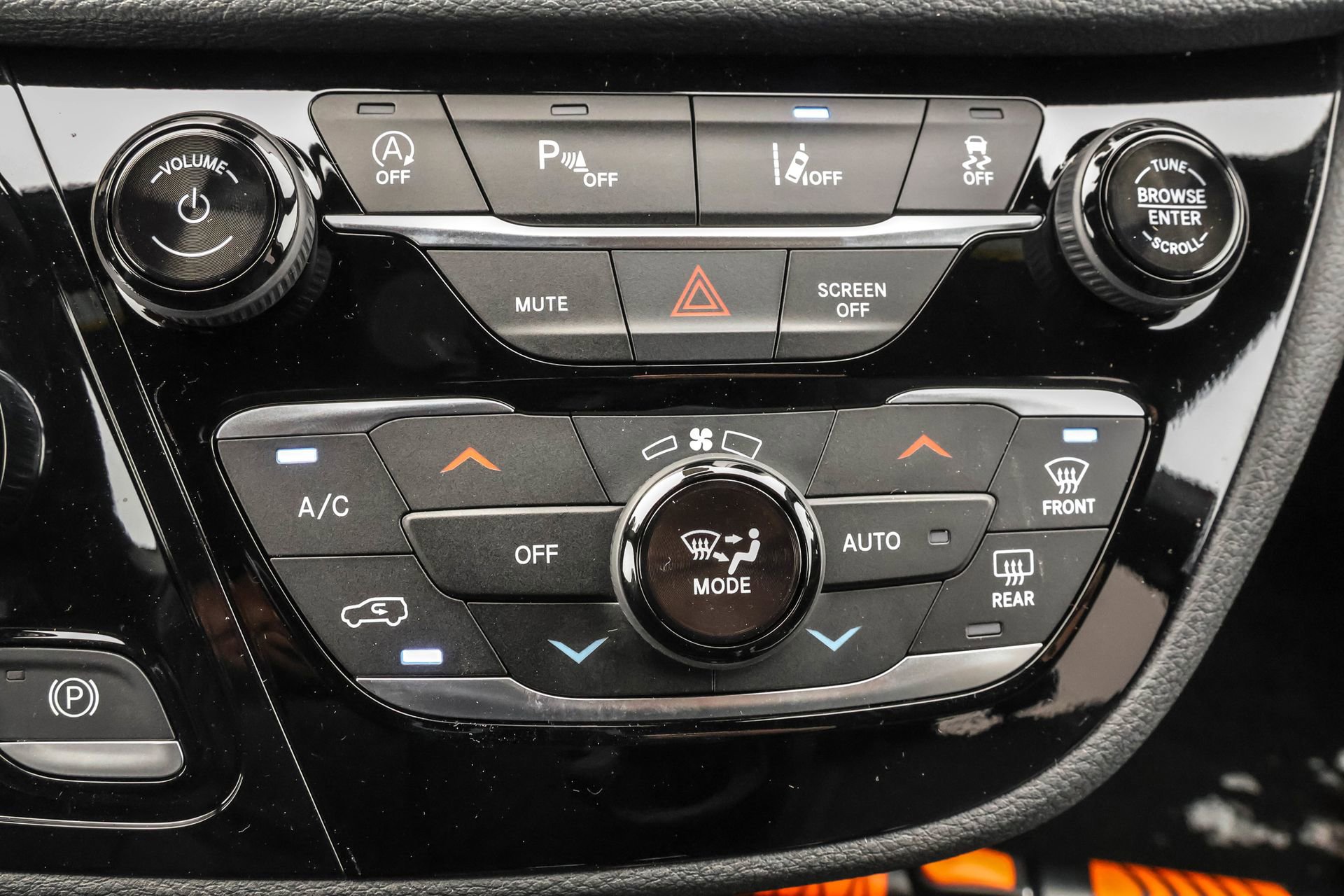 New 2026 Chrysler Pacifica Select image 19