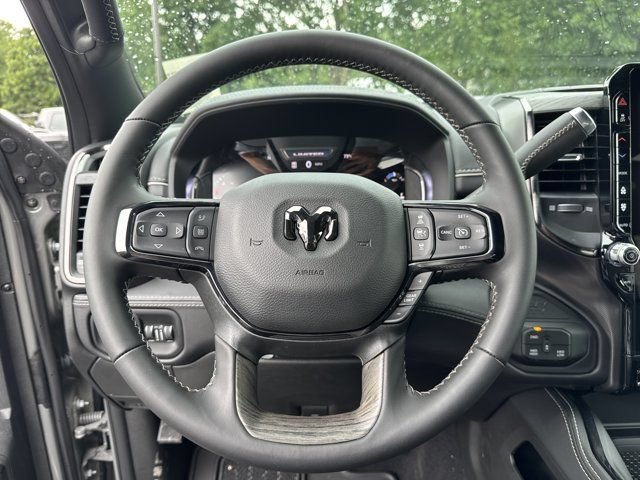 New 2026 RAM 3500 Limited AWD/4WD image 21