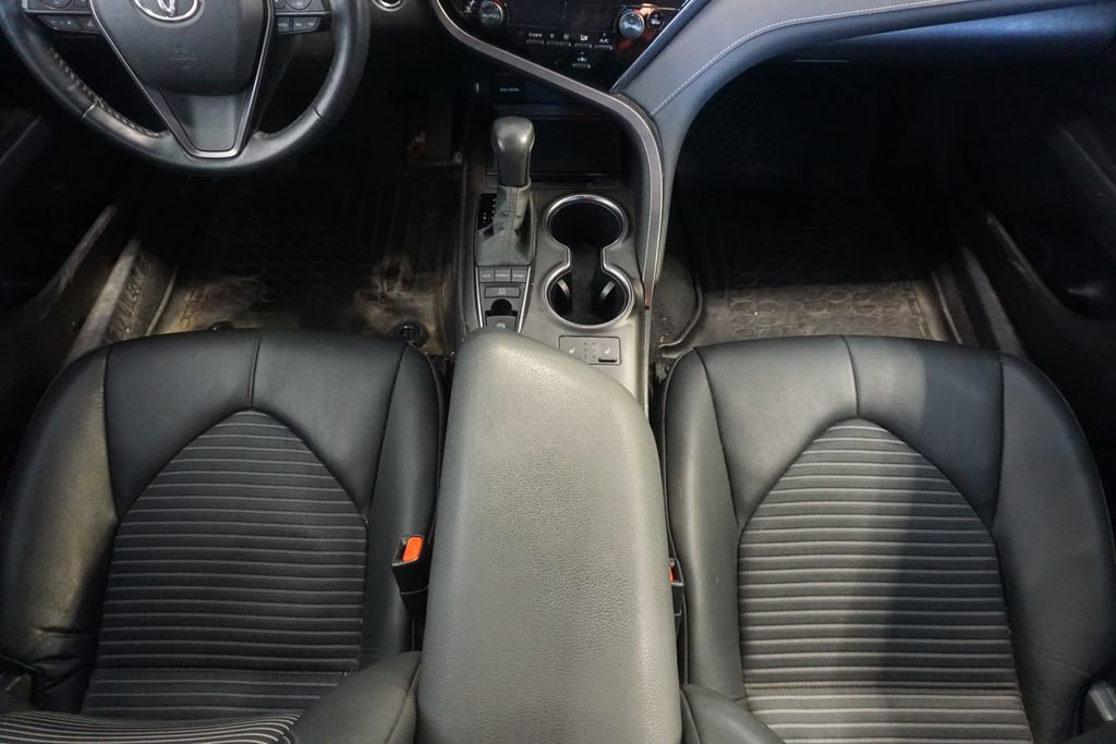Used 2023 Toyota Camry SE w/ Cold Weather Package image 20