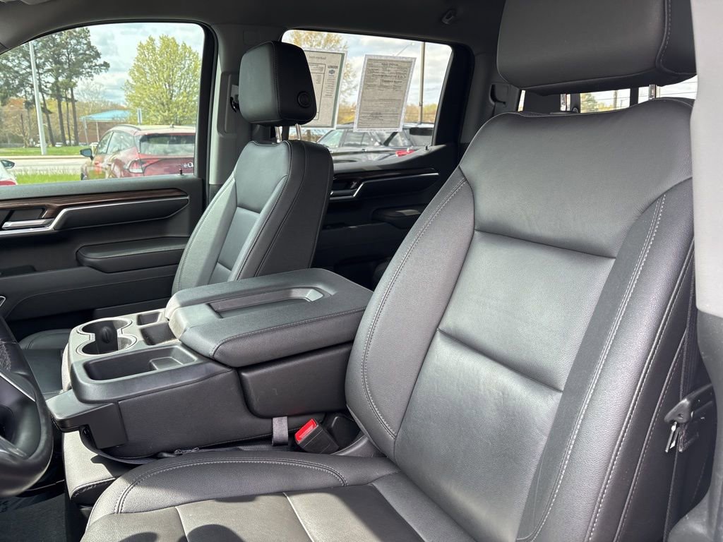 Used 2022 Chevrolet Silverado 1500 LT w/ All Star Edition Plus image 15