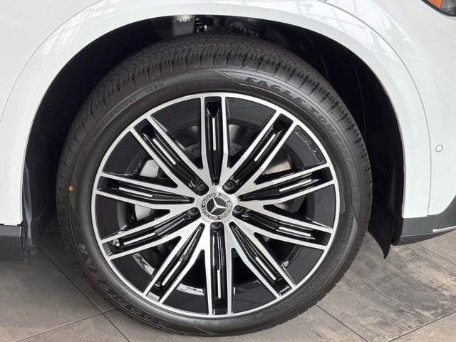 New 2026 Mercedes-Benz EQE 320 4MATIC SUV image 32