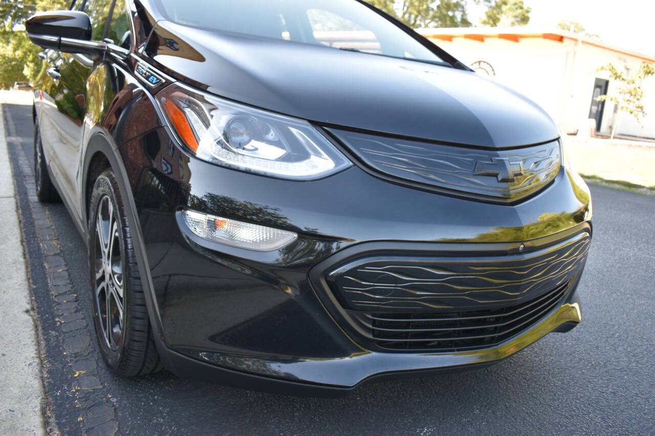 Used 2021 Chevrolet Bolt Premier w/ Infotainment Package FWD image 38