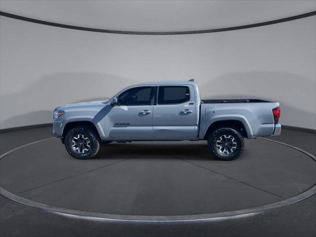 Certified 2019 Toyota Tacoma SR5 AWD/4WD image 5