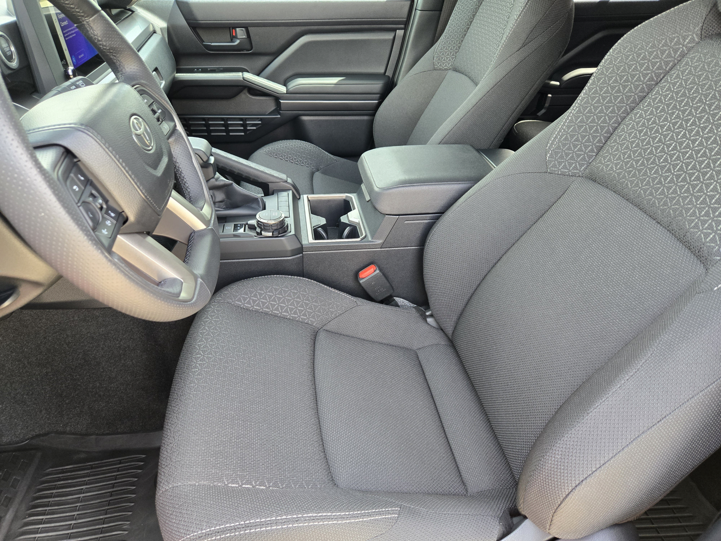 Used 2026 Toyota 4Runner SR5 AWD/4WD image 9