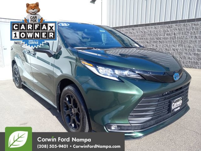 Used 2025 Toyota Sienna XLE Woodland Edition 360° Tour
