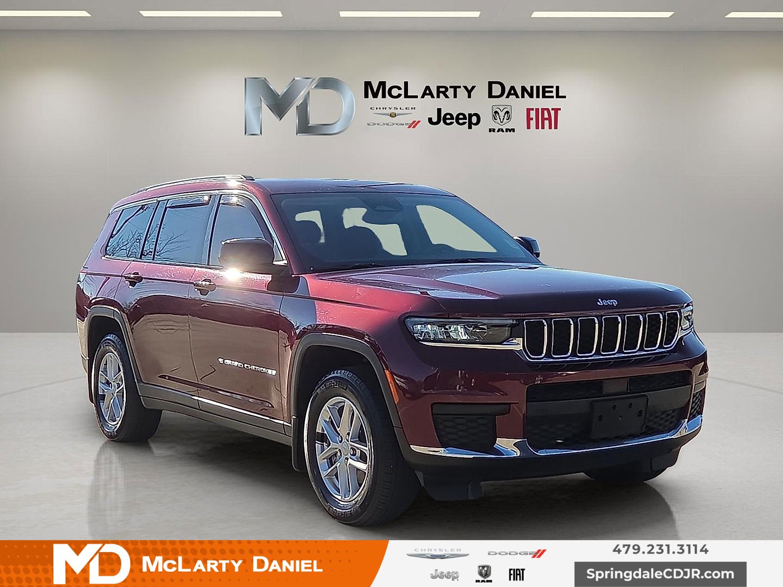 Used 2022 Jeep Grand Cherokee L Laredo w/ Luxury Tech Group I image 1