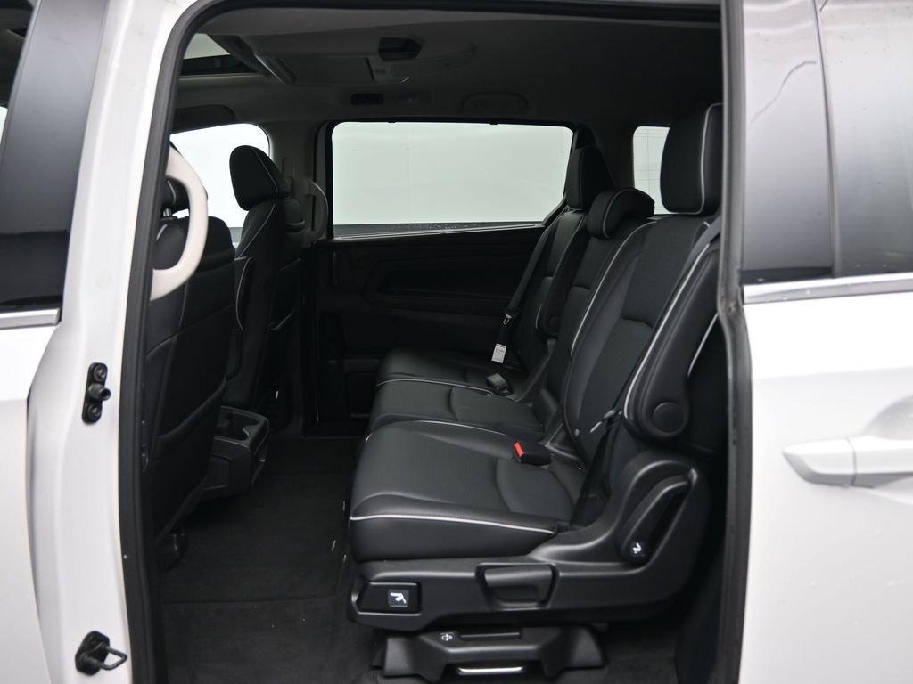 Used 2025 Honda Odyssey Elite image 21