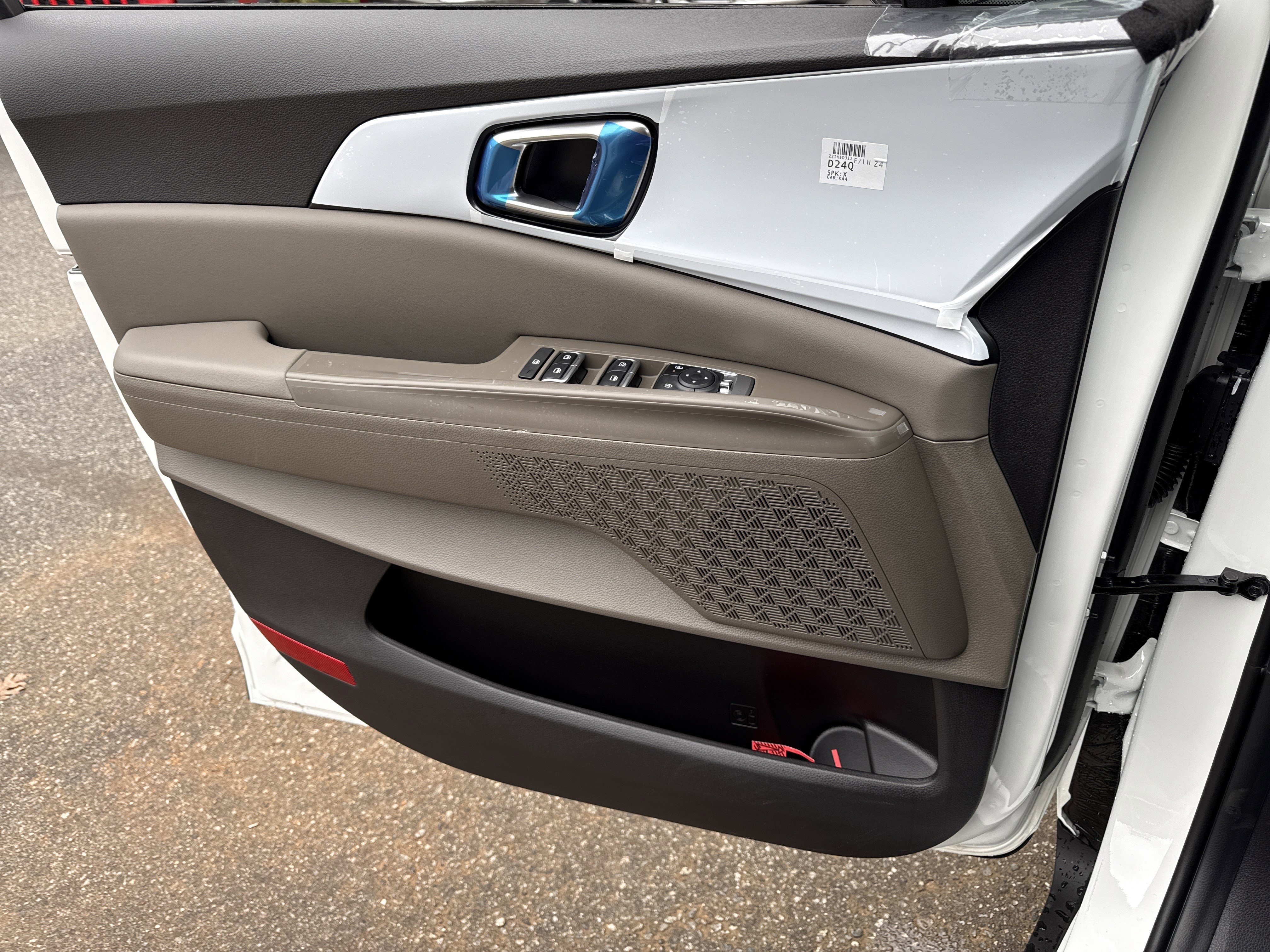 New 2025 Kia Carnival image 13