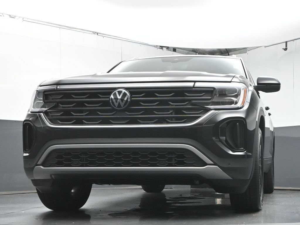 New 2026 Volkswagen Atlas Cross Sport SE FWD image 36