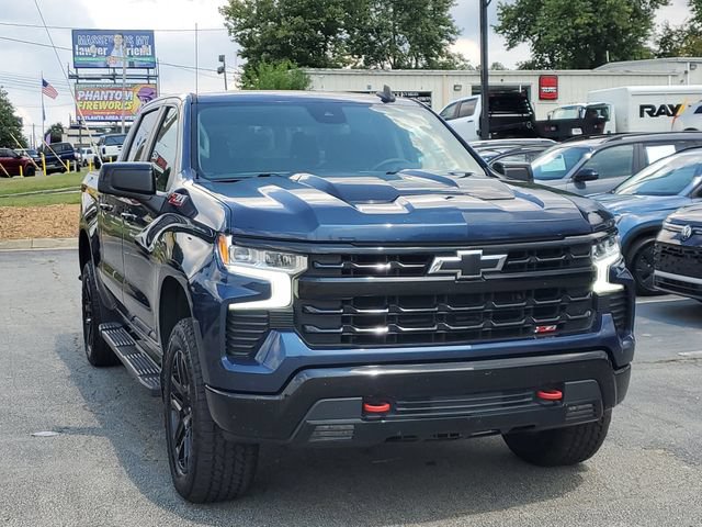 Used 2022 Chevrolet Silverado 1500 LT Trail Boss AWD/4WD image 3