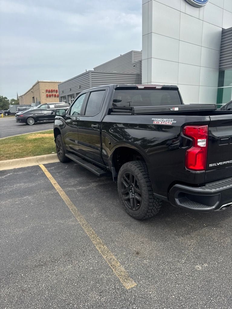 Used 2021 Chevrolet Silverado 1500 Custom Trail Boss AWD/4WD image 6