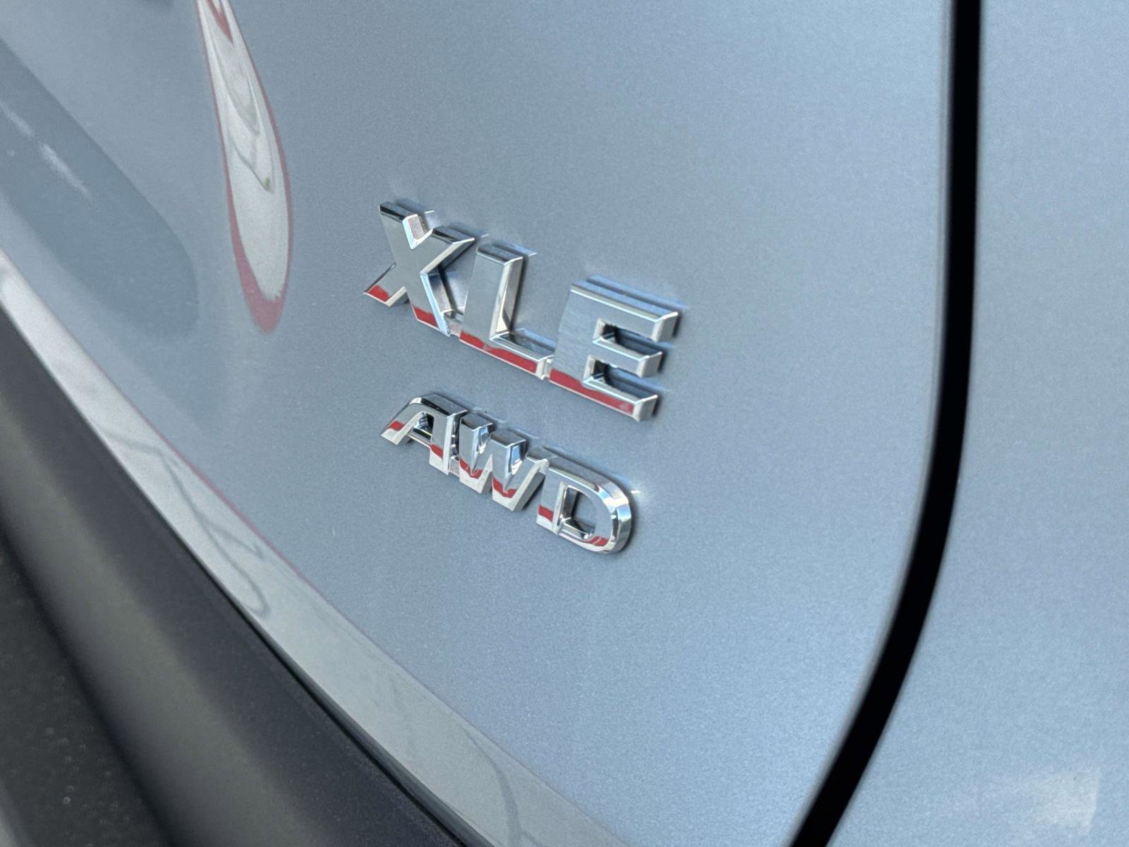 New 2025 Toyota RAV4 XLE image 10