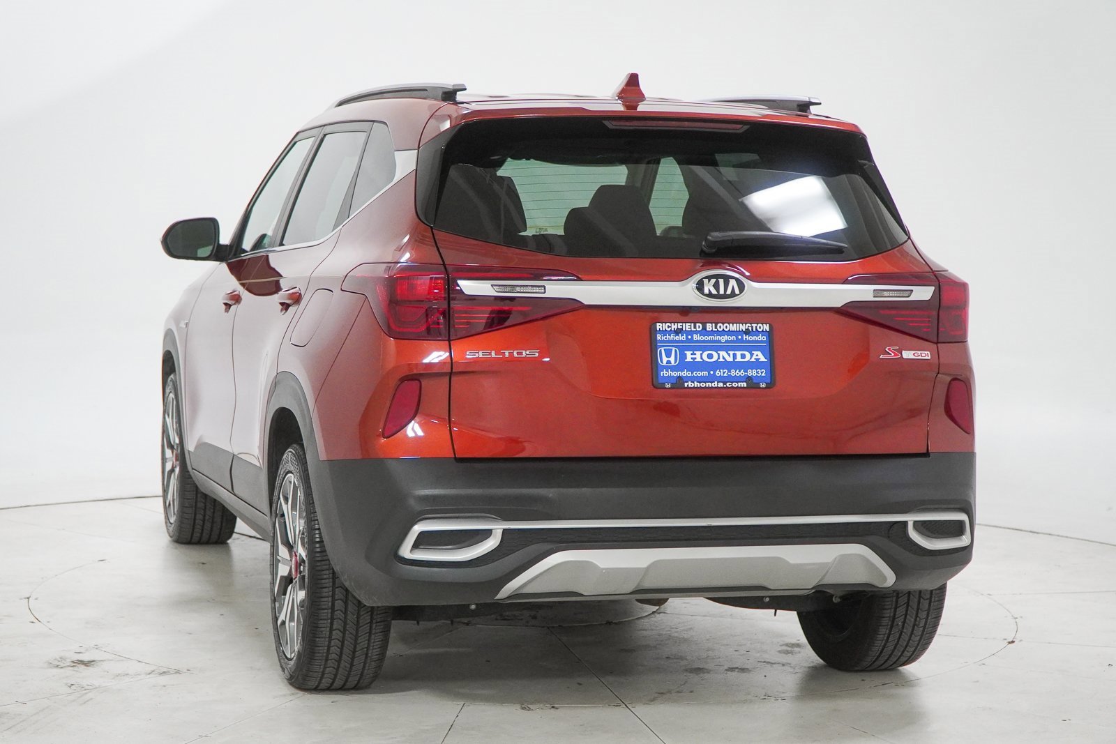 Used 2021 Kia Seltos S image 8