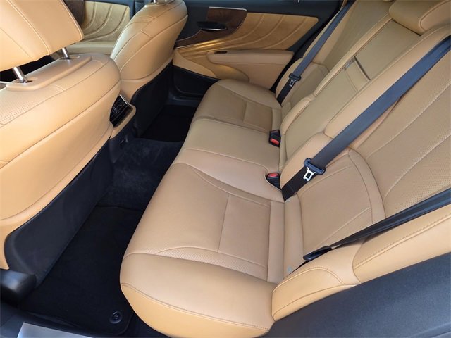 Certified 2024 Lexus LS 500 image 9